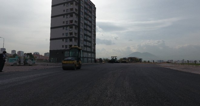 Melikgazide Asfalt Çalışmaları Devam Ediyor