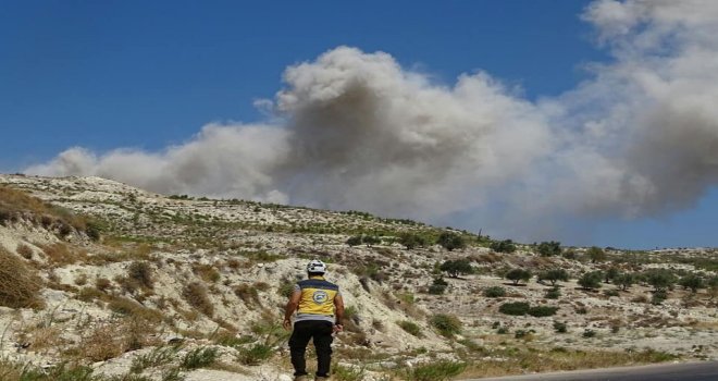 Rusya İdlibi Bombaladı: 10 Ölü