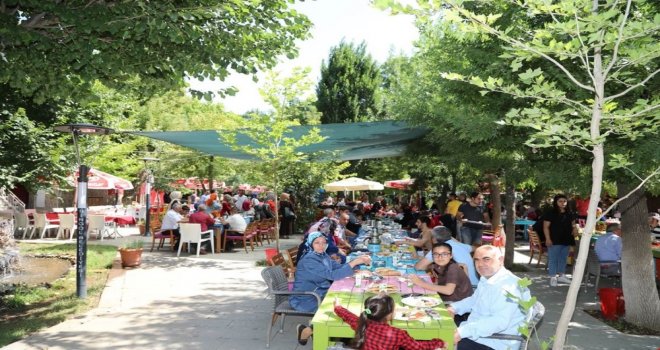 Bingölde Özel Çocuklarla Dostluk Buluşması