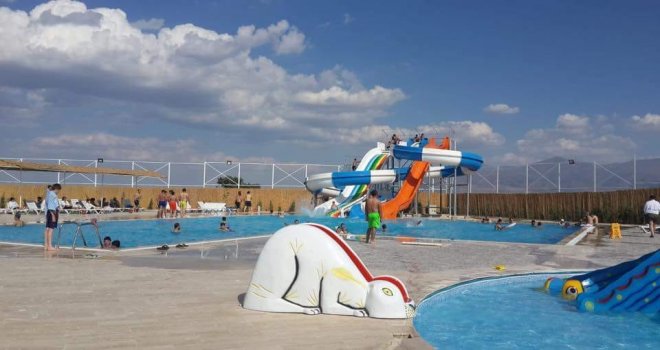 Heybelide Bölgenin En Büyük Aqua Parkı Açıldı