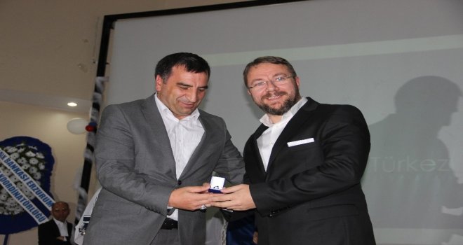 Şehirder Altın Rozetler Başarı Ödülleri Sahiplerini Buldu