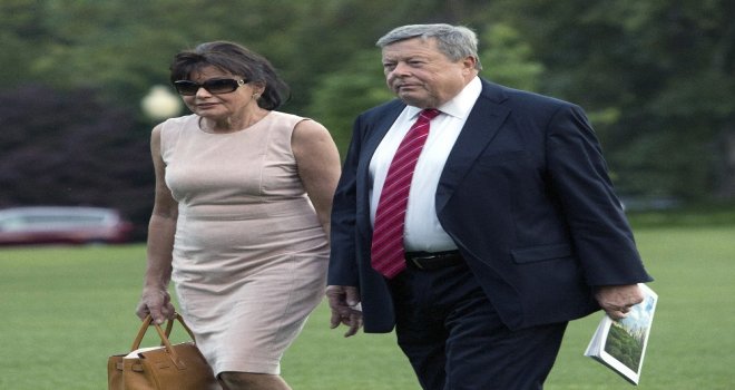 Melanie Trumpın Anne Ve Babası ABD Vatandaşı Oldu
