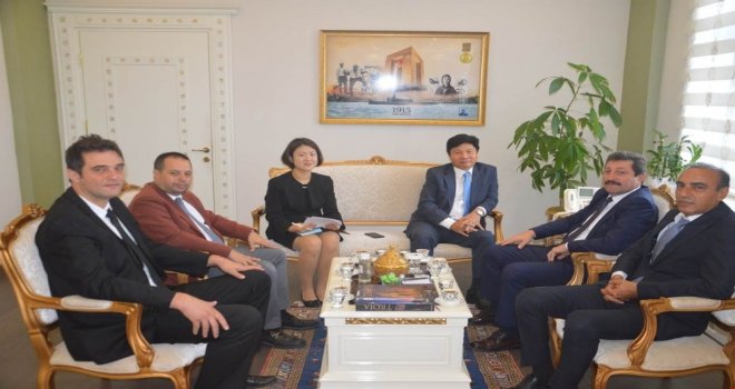 Kore Cumhuriyeti İstanbul Başkonsolosu Keewon Hongdan Valiliğe Ziyaret