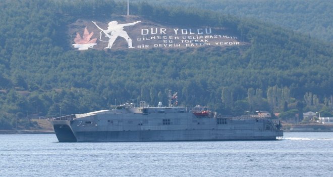 Abd Savaş Gemisi Boğazdan Geçti