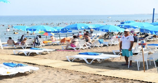 Plajlardaki İşgallere Son Verildi