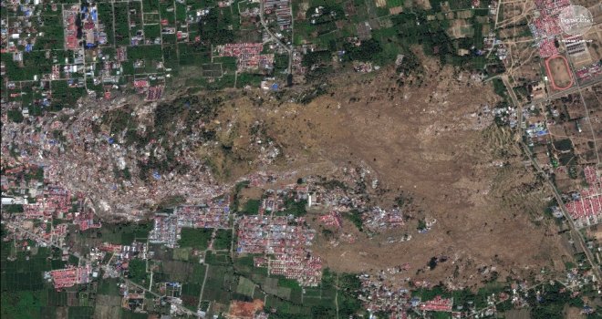 Uydu Fotoğrafları Endonezya Depreminin Şiddetini Ortaya Çıkardı