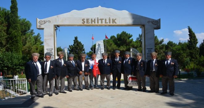 Sinopta Kıbrıs Barış Harekatının 44. Yıl Dönümü Nedeniyle Şehitlik Ziyareti
