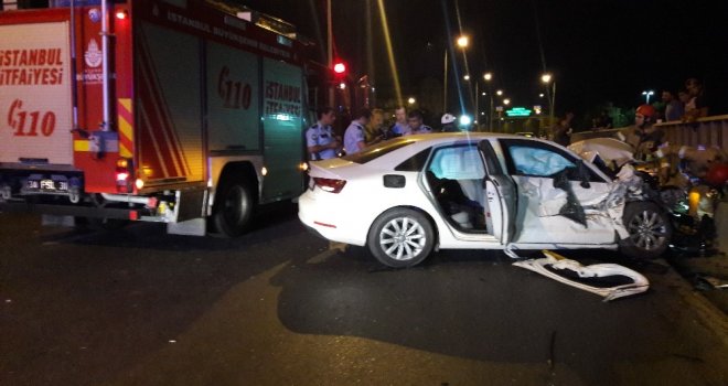 Bakırköyde Kaza: 2Si Ağır 3 Yaralı