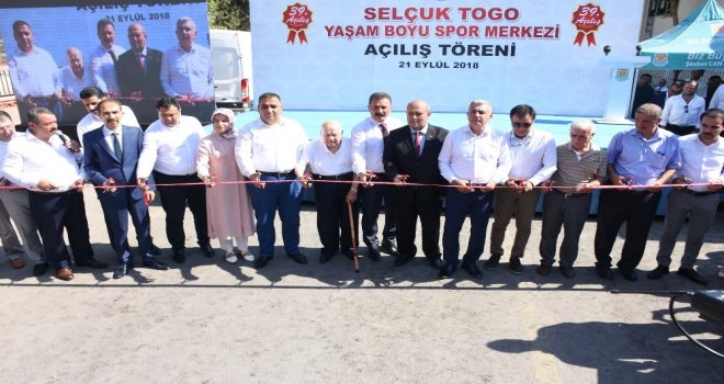 Selçuk Togo Yaşam Boyu Spor Merkezi Açıldı