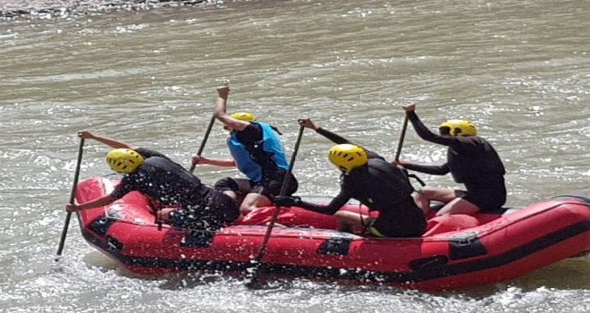 Pertekli Kadın Raftingciler Milli Takımda
