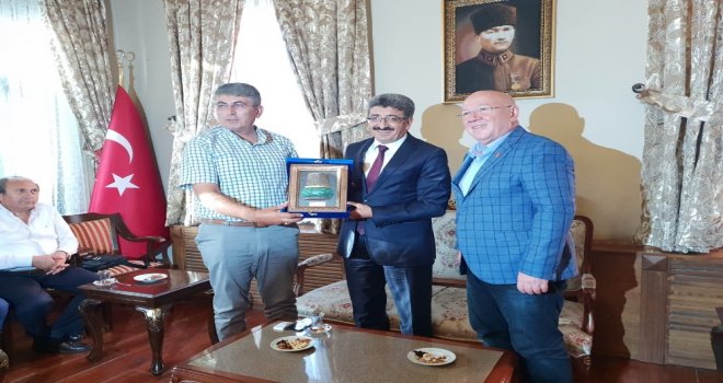 Gazeteciler Ardahanda Buluştu