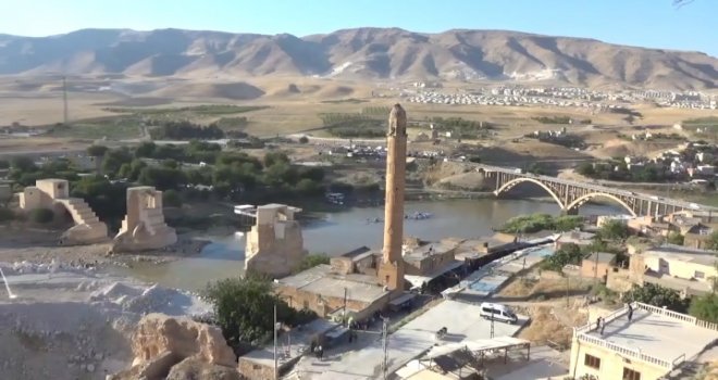 Son Demlerini Yaşayan Hasankeyfe Turist Akını