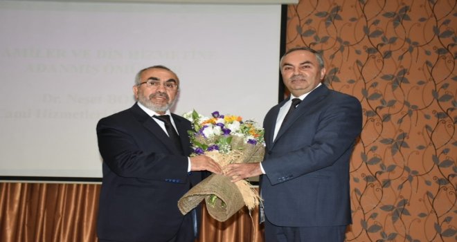 Başkan Dursun Ay Konferansa Katıldı