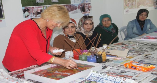 Elazığda Belediye Tarafından Açılan, Yaşam Merkezi İle Kadınlar Kendilerini Geliştiriyor