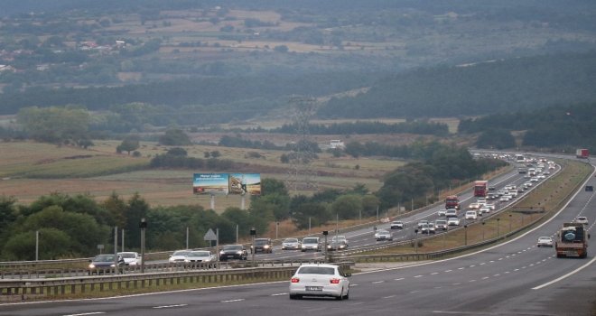 Boluda Bayram Trafiği Yoğunluğu Artıyor
