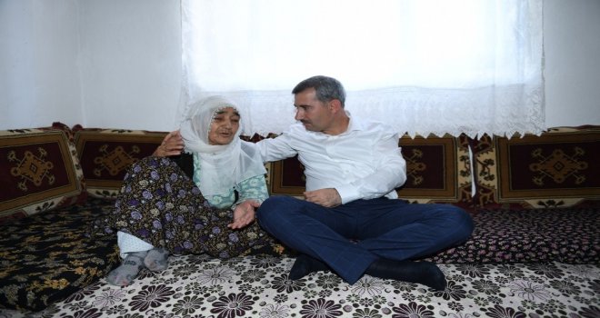 Çınardan 75 Yaşındaki Meryem Teyzeye Ziyaret