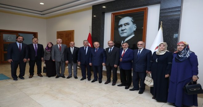 Vali Çakacak, Din Görevlilerini Ağırladı