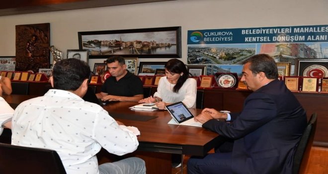 Başkan Çetin, Klavye Başında Sorun Çözüyor