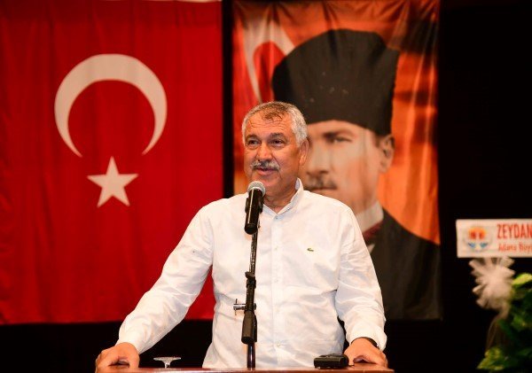 Başkan Karalar, Çalışanlarının Bayramını Kutladı