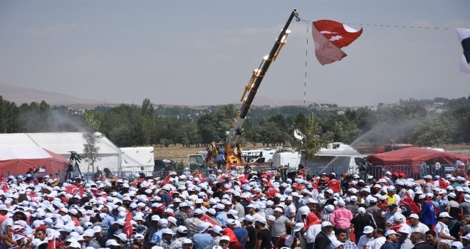 Malazgirt Cumhurbaşkanı Erdoğanı Bekliyor