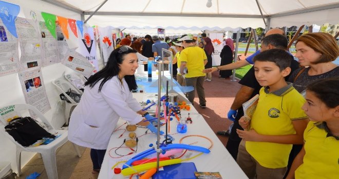 Geleceğin Bilim Adamlarını Yeşilyurtta Olacak