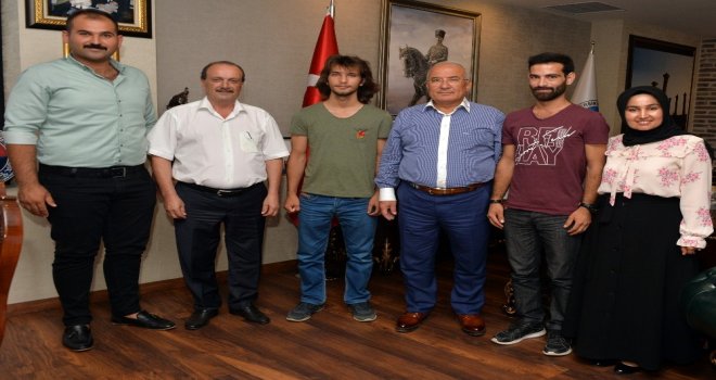 Mersinde Belediye Kursuna Katılan Öğrencilerin Yks Başarısı