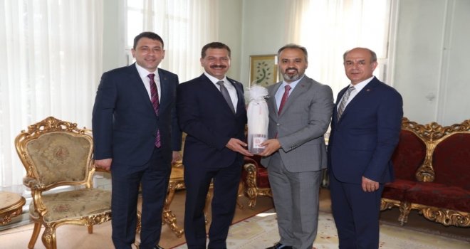 Başkan Yılmaz, Kurtdere Güreşleri İçin Bursa Ve İstanbulda