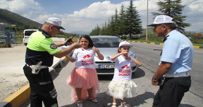 Ispartada Kırmızı Düdük Ve Drone Eşliğinde Bayram Trafiği Denetimleri