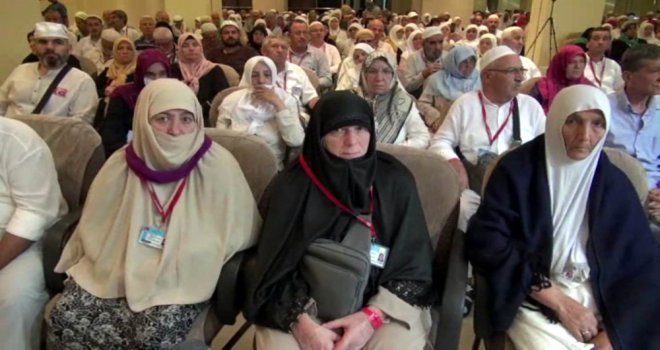 Diyanet İşleri Başkanı Erbaş, Şehit Yakınları Ve Gazilerle Buluştu