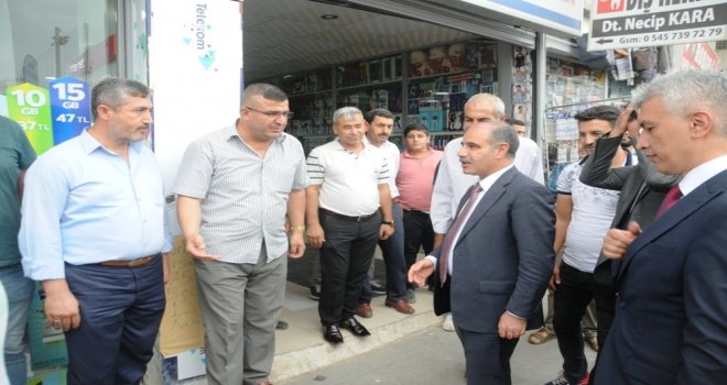 Vali Aktaş Esnafla Ve Vatandaşlarla Bir Araya Geldi