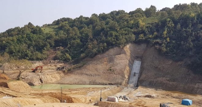 Lapsekide Çavuş Ve Güreci Göletleri İnşaat Çalışmaları Devam Ediyor