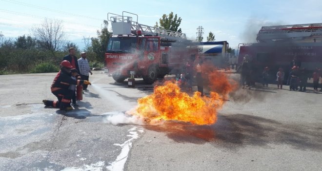 Minik Öğrenciler Yangın Tatbikatı Yaptılar