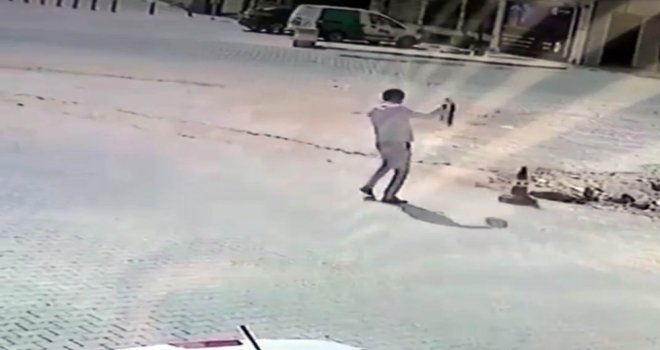 Kaş Yapayım Derken Göz Çıkarttı
