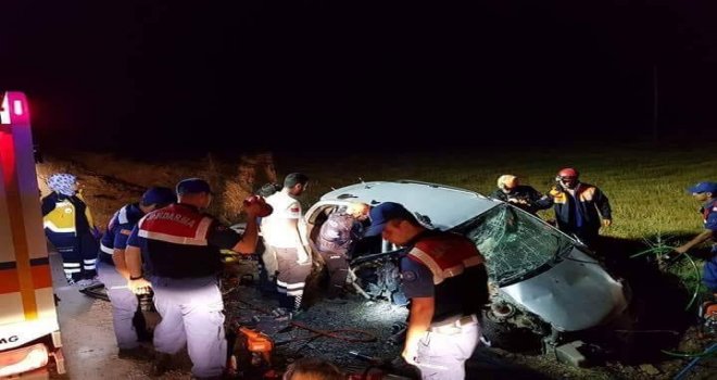 Aslanapada Trafik Kazası: 2 Yaralı