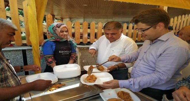 Nurdağında Ahi Pilavı Dağıtıldı.