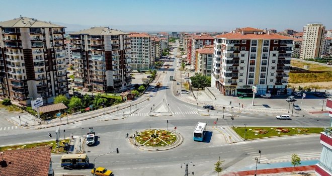 Gülay Caddesinde Çalışmalar Devam Ediyor