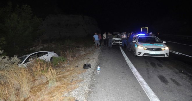 Antalyada Aynı Yerde İki Ayrı Trafik Kazası: 5 Yaralı