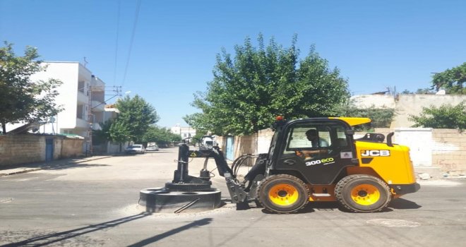 Adıyamanda Yol Ortasındaki Yüksek Bacalar Tarih Oluyor