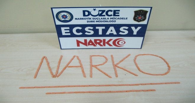 Polis Yaptığı Baskında 183 Adet Uyuşturucu Hap Ele Geçirdi
