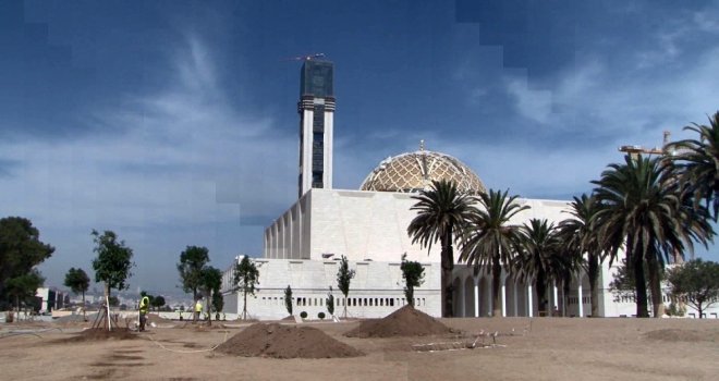Dünyanın En Uzun Minareli Camisi Cezayirde İnşa Ediliyor