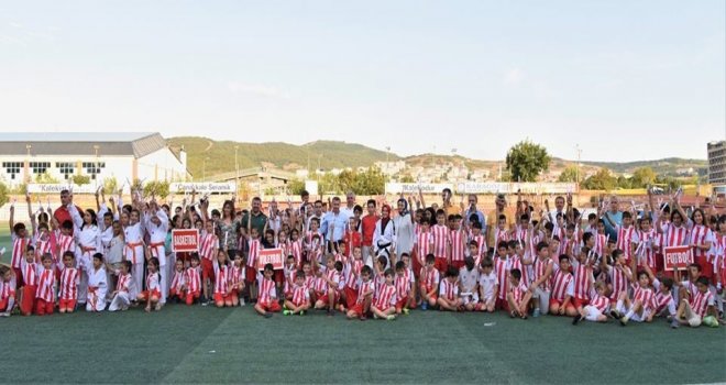 Çan Belediyesi Yaz Spor Okulları, 10Uncu Mezunlarını Verdi
