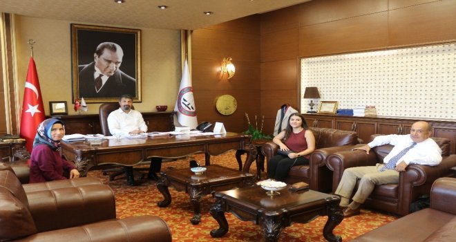 Hukuk Fakültesi Mezunları Staja Başladı