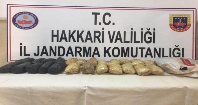 Hakkaride 21 Kilo Tnt Patlayıcı Ele Geçirildi