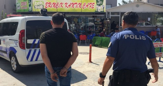 Babasının Yanına Gitmek İsteyen Kardeşine İşkence Yaptı