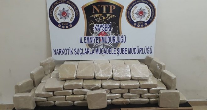 Kayseri Emniyetinden Uyuşturucu Tacirlerine Darbe: 115 Kilogram Eroin Ele Geçirildi
