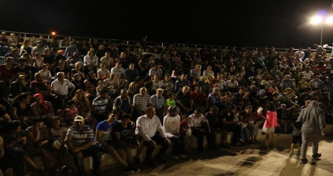 Bigada Aile Arasında İle Sinema Günleri Başladı