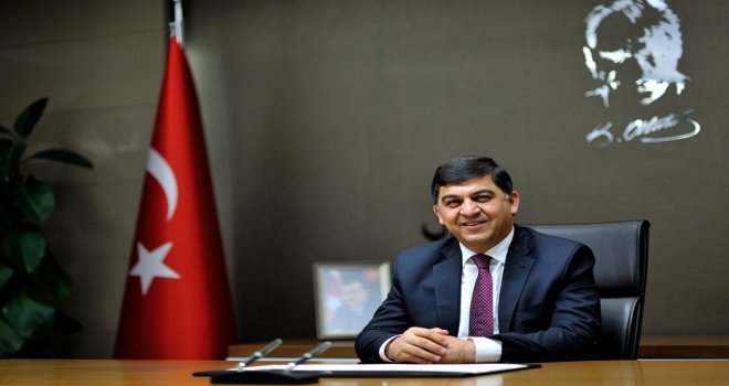 Fadıloğlundan, Zafer Bayramı Mesajı