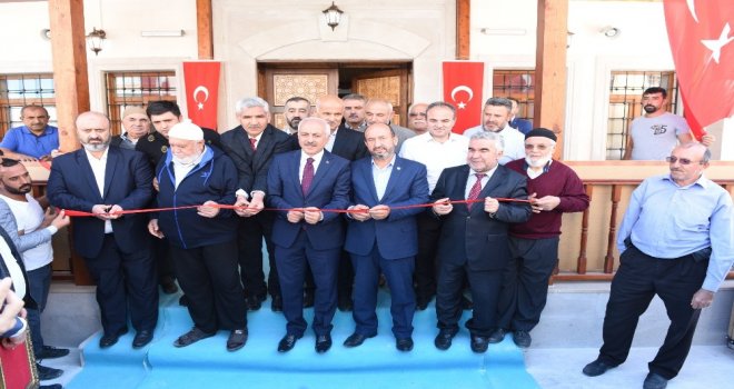 Hz. Hüseyin Mescidi Dualarla İbadete Açıldı