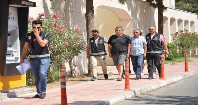 İnsan Kaçakçıları Suç Üstü Yakalandı