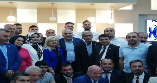 Şehit Aileleri Ve Gaziler Dernek Başkanları Vanda Bir Araya Geldi